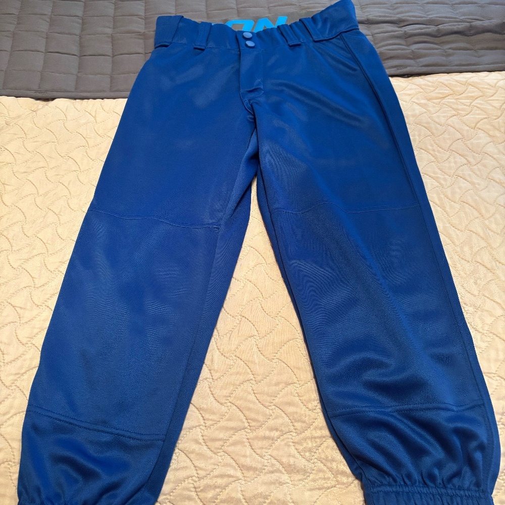 Womens Small Size 2 softball pants